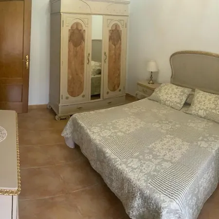 Nyaraló Conde
