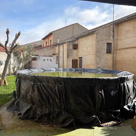 Conde, Piscina, Barbacoa Y Gran Patio بيت للعطل Prado